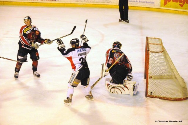 Photo hockey match Bordeaux - Caen  le 28/03/2009