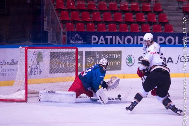 Photo hockey reportage U20 - Grenoble coule face au HC74