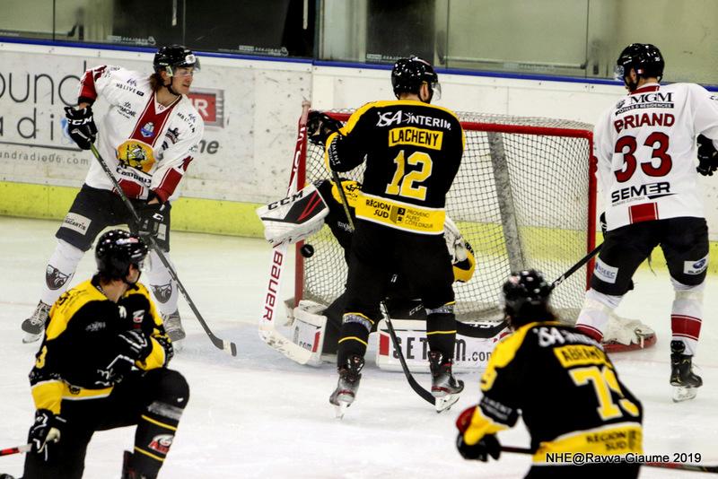 Nice 2 - 3 Chamonix 
