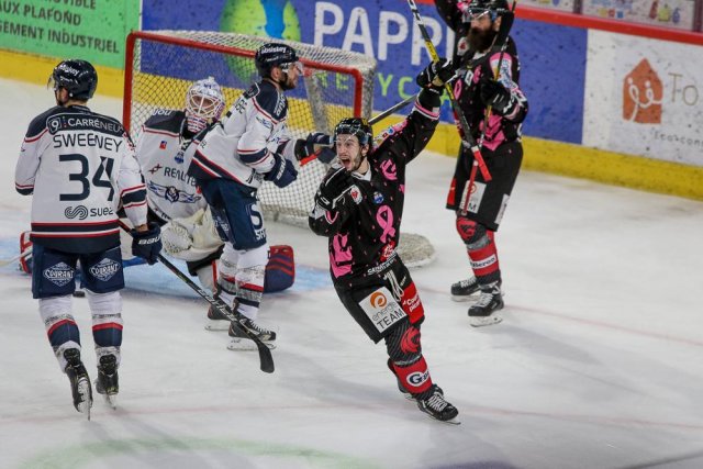 Photo hockey match Amiens  - Angers  le 01/10/2019