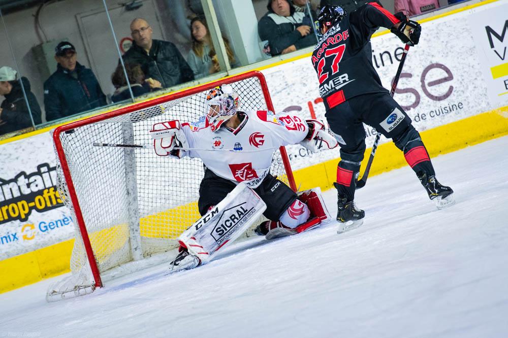 Chamonix  4 - 3 Amiens 