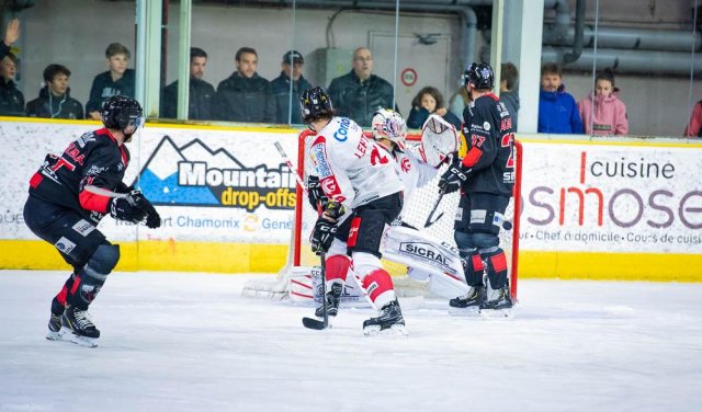 Photo hockey match Chamonix  - Amiens  le 04/10/2019