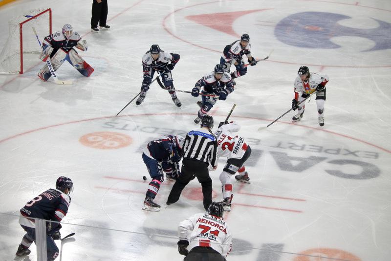 Angers  4 - 1 Chamonix 
