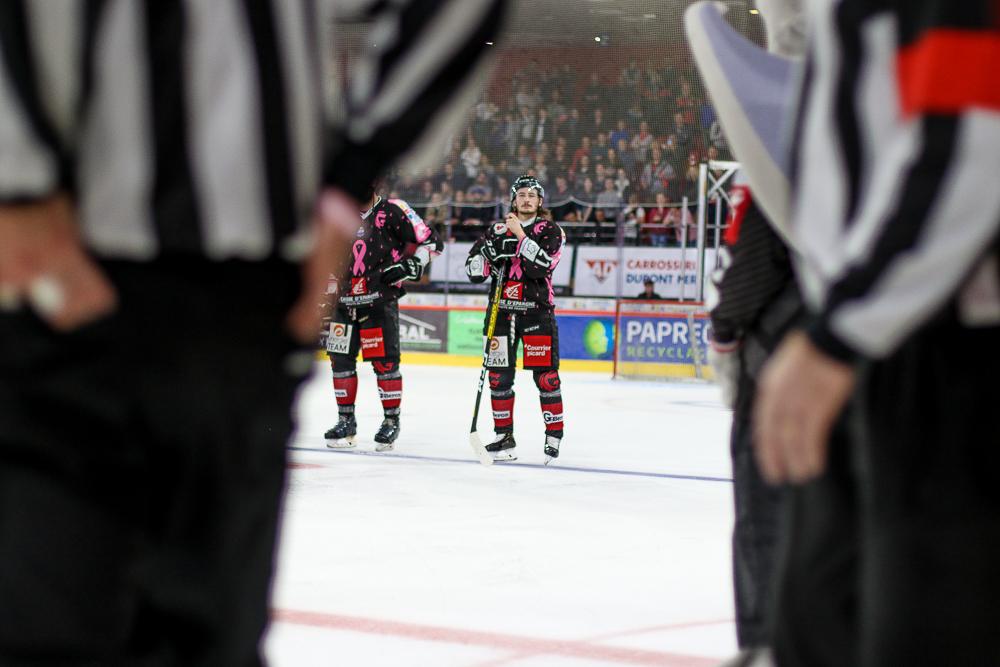 Amiens  5 - 2 Chamonix 