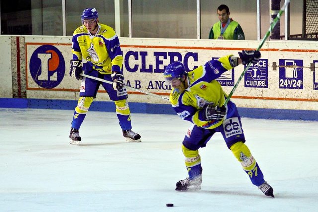 Photo hockey reportage D3 Carré Final : Français Volants - Toulon