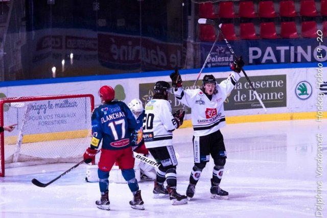 Photo hockey match Grenoble U20 - Amiens U20 le 06/10/2019
