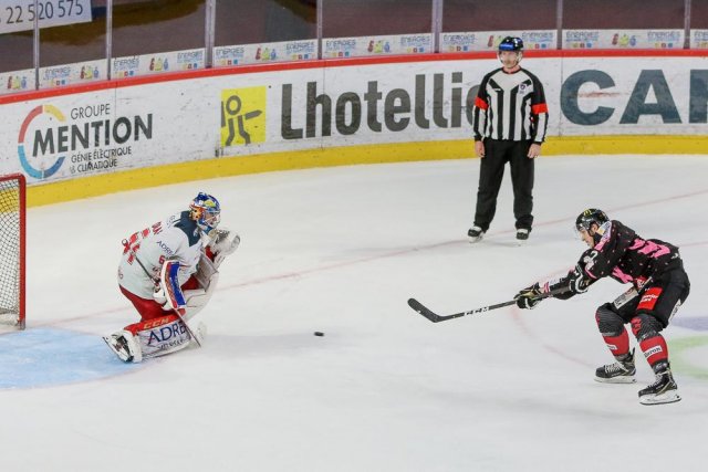 Photo hockey match Amiens  - Grenoble  le 20/10/2019