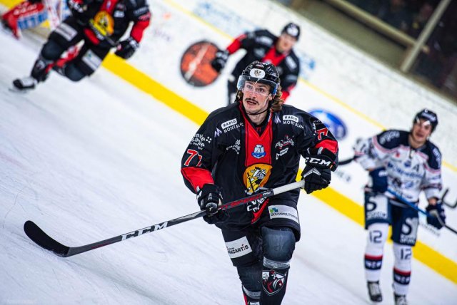 Photo hockey match Chamonix  - Angers  le 19/11/2019