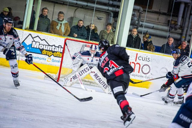 Photo hockey match Chamonix  - Angers  le 19/11/2019