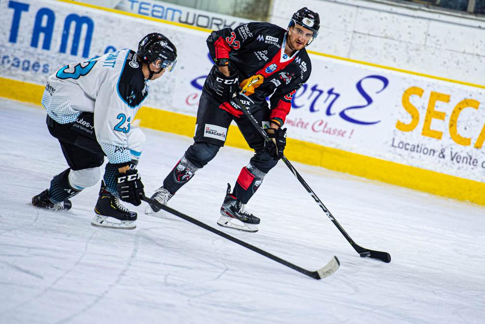 Chamonix  4 - 3 Gap 