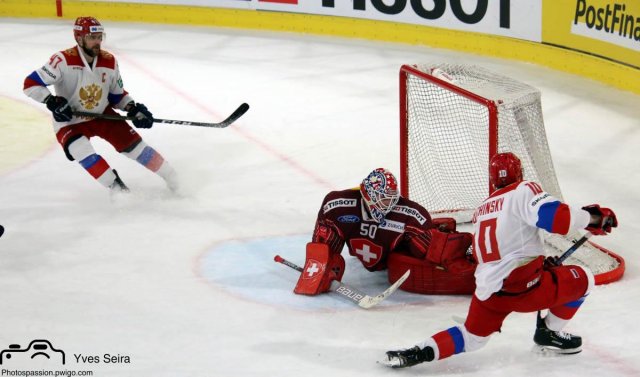 Photo hockey match Switzerland - Russia le 13/12/2019