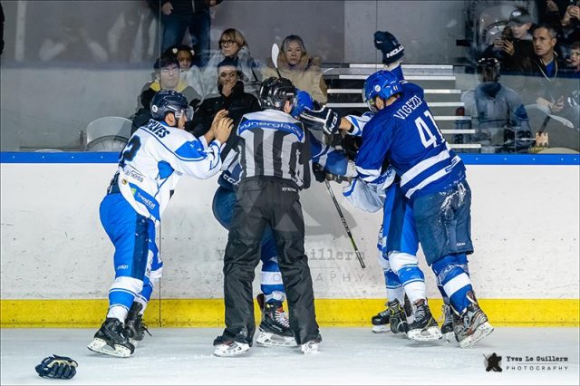 Photo hockey match Paris (FV) - Châlons-en-Champagne le 14/12/2019
