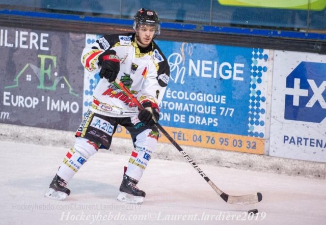 Photo hockey match Villard-de-Lans II - Nimes le 23/11/2019
