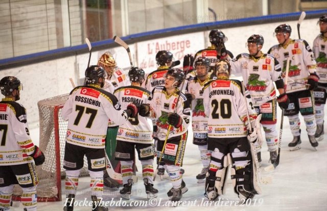 Photo hockey match Villard-de-Lans II - Nimes le 23/11/2019