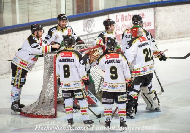 Photo hockey match Villard-de-Lans II - Nimes le 23/11/2019