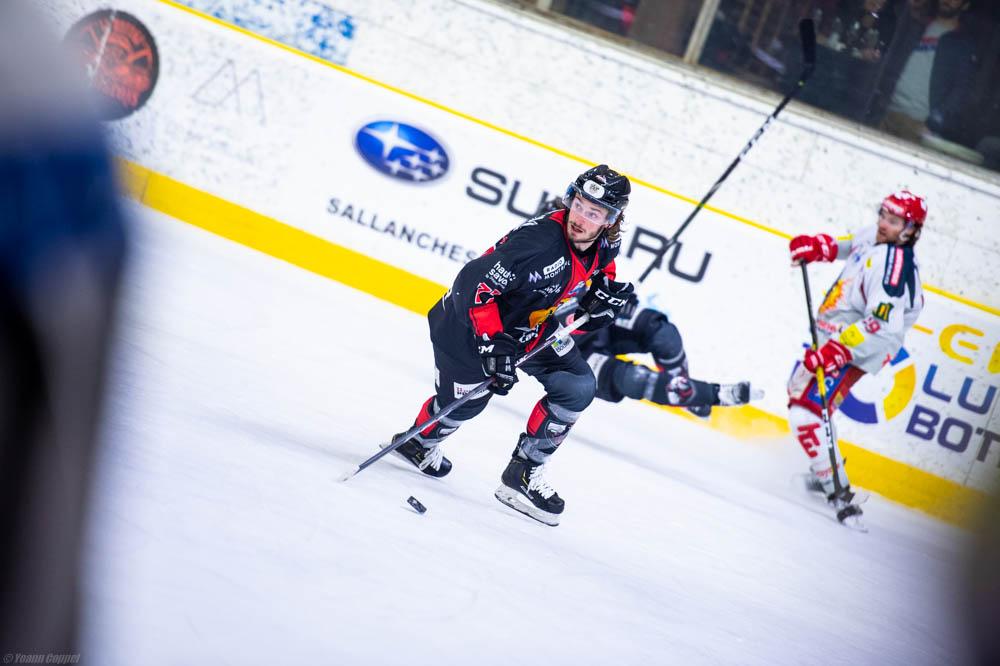 Chamonix  6 - 3 Grenoble 