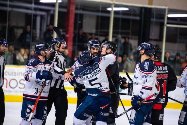 Photo hockey match Chamonix  - Angers  le 24/01/2020