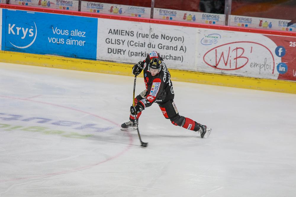 Amiens  3 - 4 Grenoble 