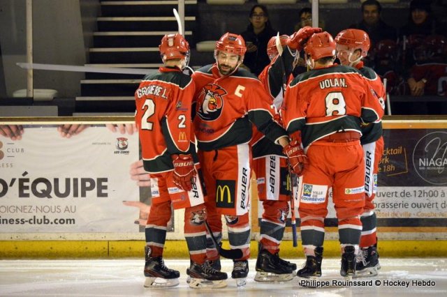 Photo hockey match Courbevoie  - Châlons-en-Champagne le 29/02/2020
