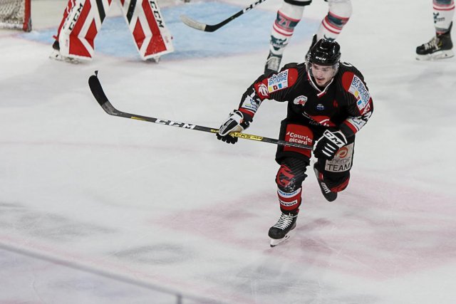 Photo hockey reportage Préparation : Amiens vs Neuilly