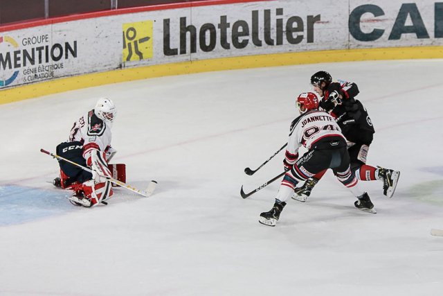 Photo hockey reportage Préparation : Amiens vs Neuilly