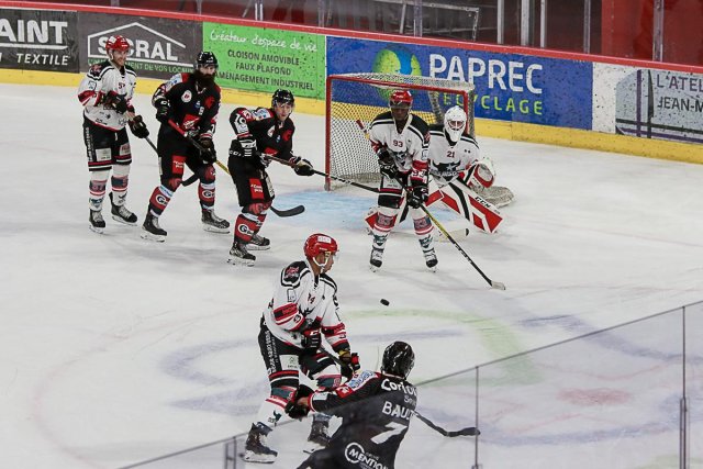Photo hockey reportage Préparation : Amiens vs Neuilly