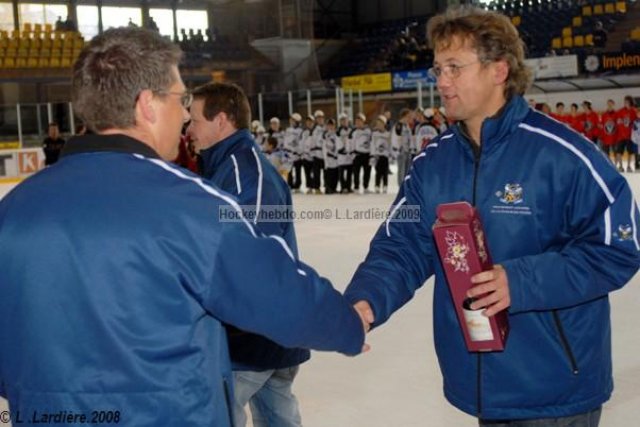 Photo hockey reportage Tournoi International Minis Chaux de Fond