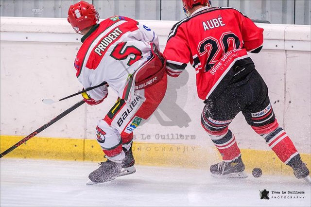 Photo hockey match Neuilly/Marne - Courbevoie  le 03/10/2020