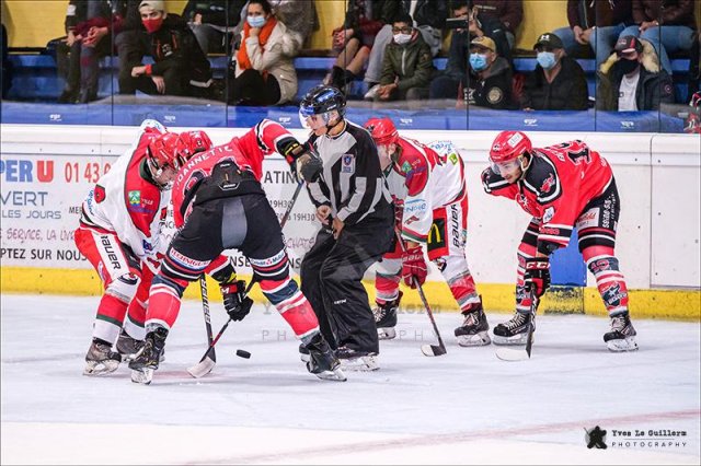 Photo hockey match Neuilly/Marne - Courbevoie  le 03/10/2020