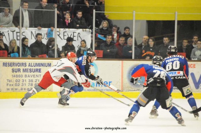 Photo hockey match Caen  - Cergy-Pontoise le 18/04/2009