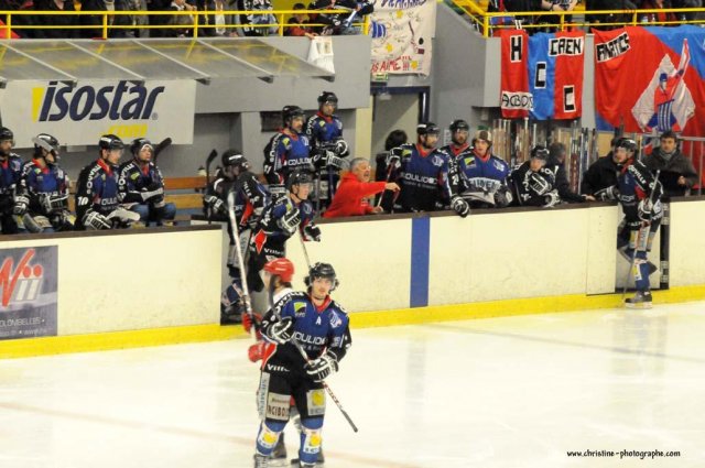 Photo hockey match Caen  - Cergy-Pontoise le 18/04/2009
