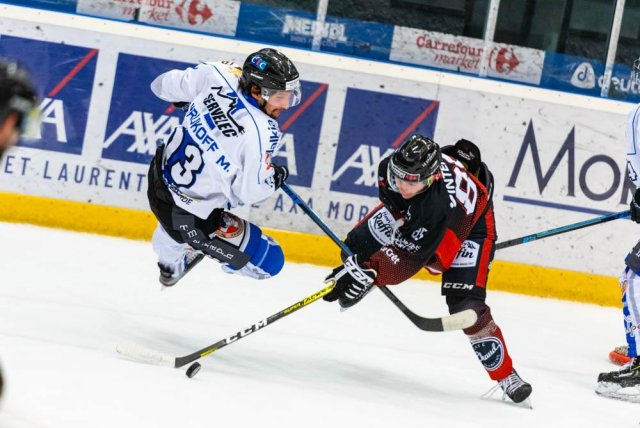 Photo hockey match Morzine-Avoriaz - Courchevel-Méribel-Pralognan le 20/10/2020