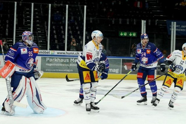 Photo hockey match Zürich - Zug le 22/10/2020