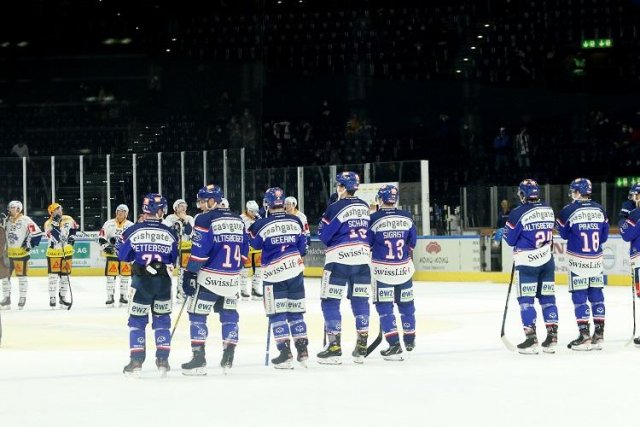 Photo hockey match Zürich - Zug le 22/10/2020