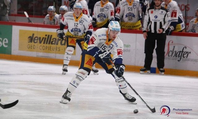 Photo hockey match Lausanne - Zug le 16/12/2020