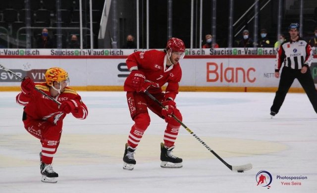 Photo hockey match Lausanne - Zug le 16/12/2020