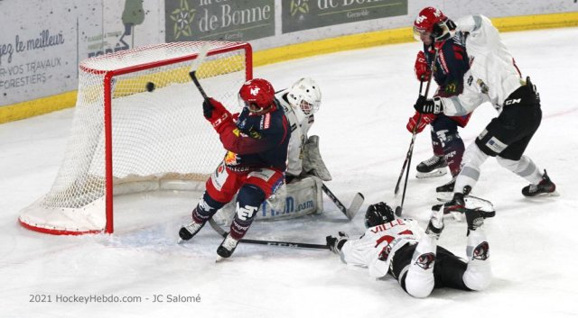 Photo hockey reportage Plutôt entraînement qu’amical !