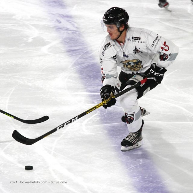 Photo hockey reportage Plutôt entraînement qu’amical !