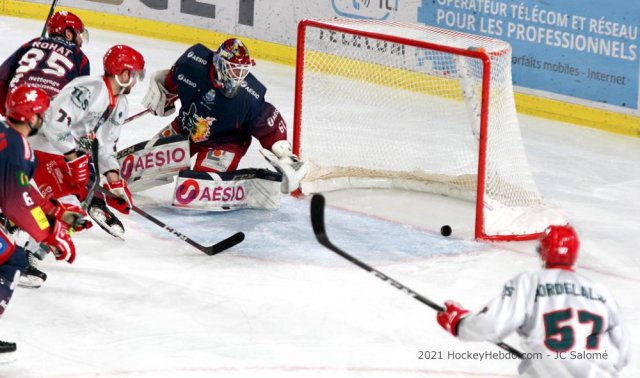 Photo hockey match Grenoble  - Cergy-Pontoise le 08/01/2021