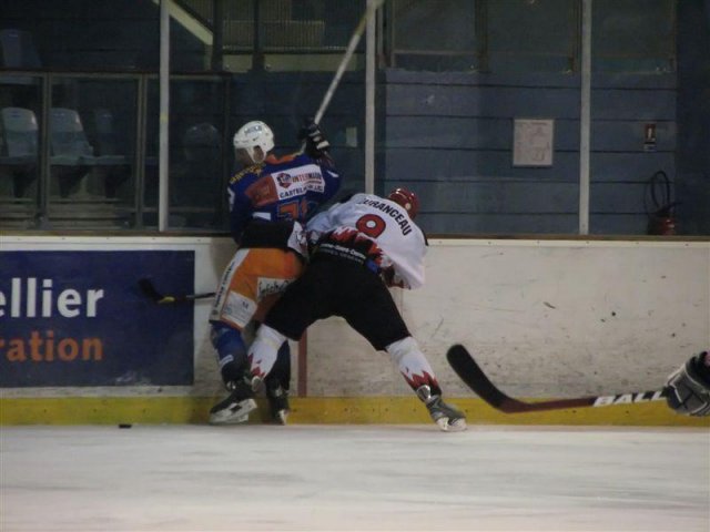 Photo hockey match Montpellier  - Neuilly/Marne le 05/04/2008