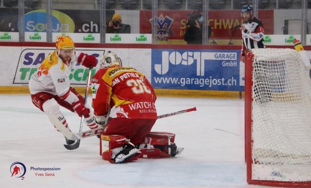 Photo hockey match Bienne - Lausanne le 16/02/2021