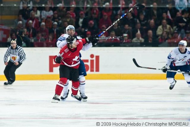Photo hockey reportage CM09 - J1 : La France proche de l'exploit