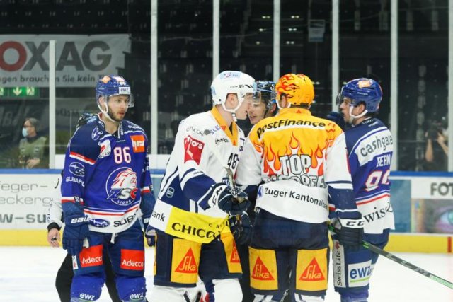 Photo hockey match Zürich - Zug le 27/03/2021