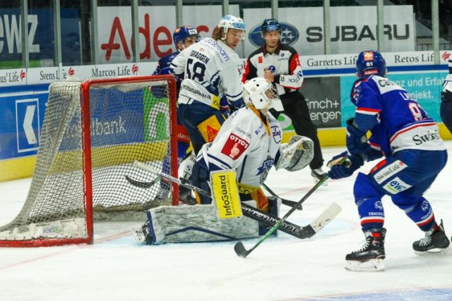 Photo hockey match Zürich - Zug le 27/03/2021