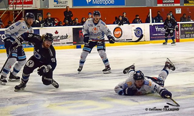 Photo hockey match Nantes - Tours  le 03/04/2021