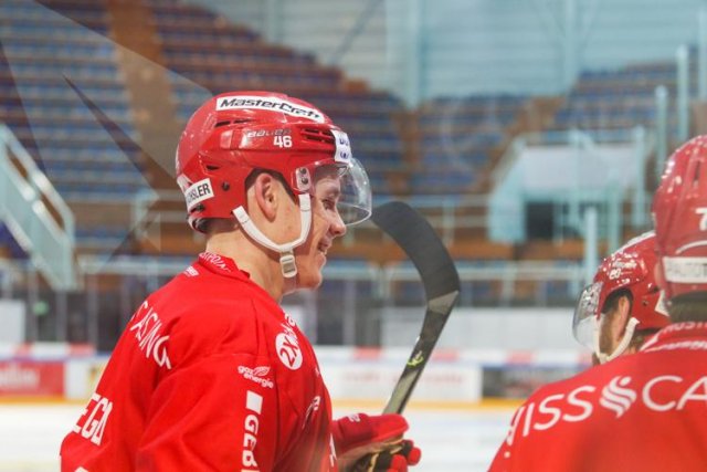 Photo hockey match Rapperswil-Jona - Bienne le 09/04/2021