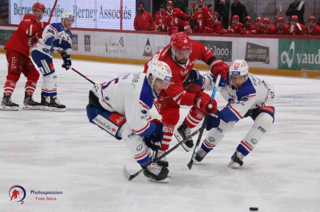 Photo hockey match Lausanne - Zürich le 13/04/2021