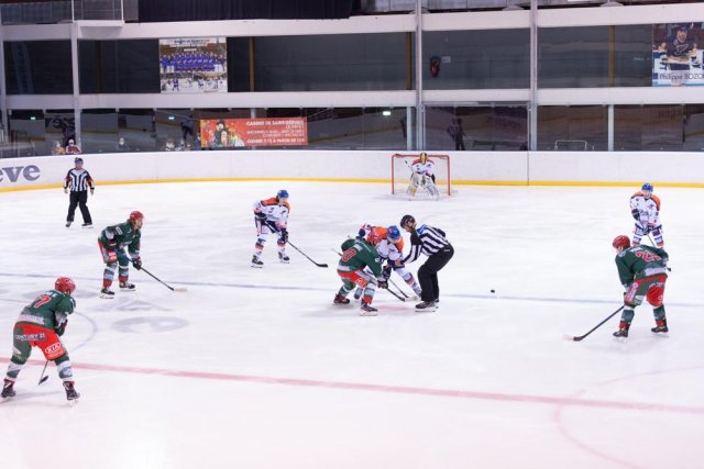Photo hockey match Mont-Blanc - Clermont-Ferrand le 17/04/2021