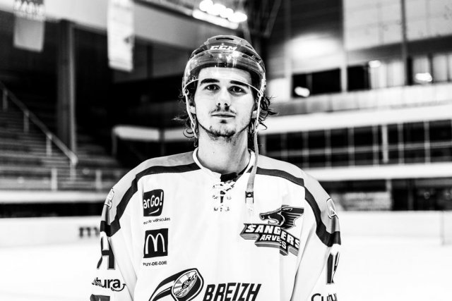 Photo hockey match Mont-Blanc - Clermont-Ferrand le 17/04/2021