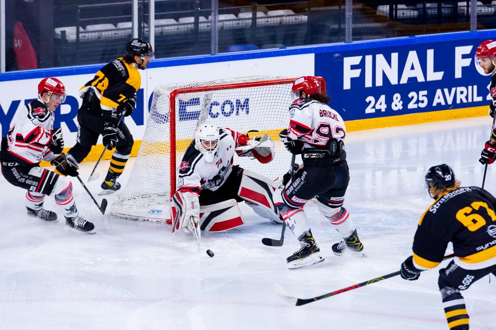 Strasbourg  4 - 3 Neuilly/Marne